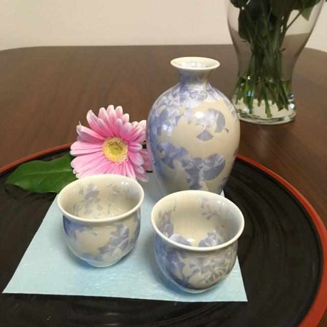 【酒器3点セット】花結晶 (銀藤) 徳利&ぐい吞 | 京焼-清水焼 | 陶葊 - Image 2