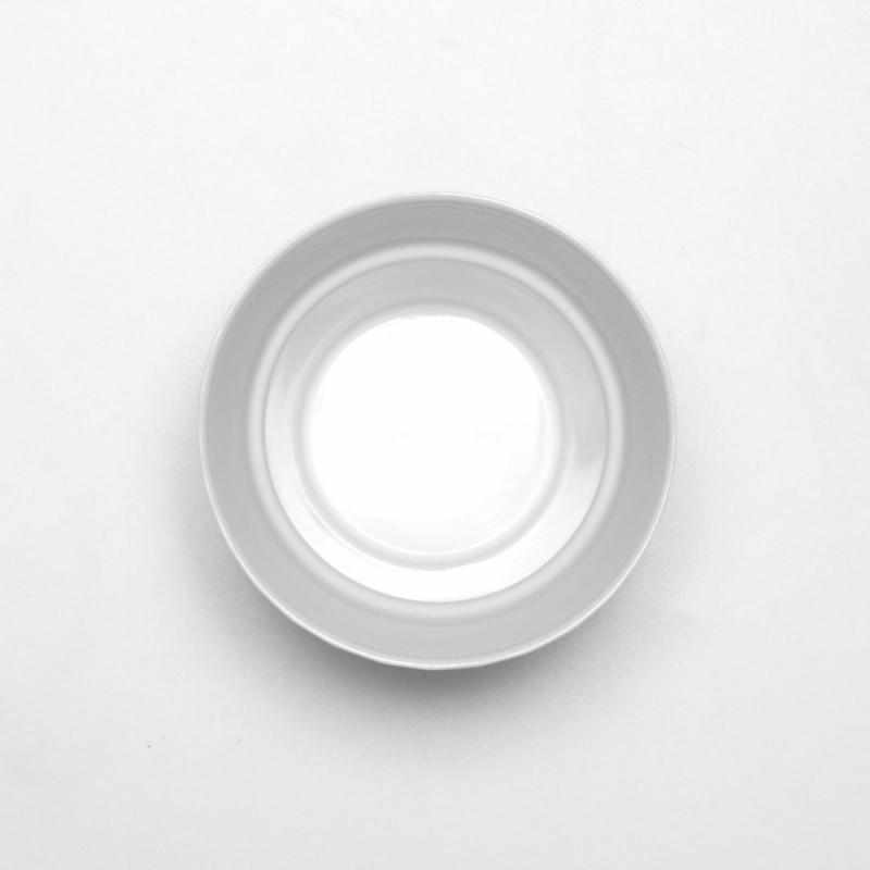 【有田焼】UTSUÀ カップ ミディアム グロスホワイト - Image 2