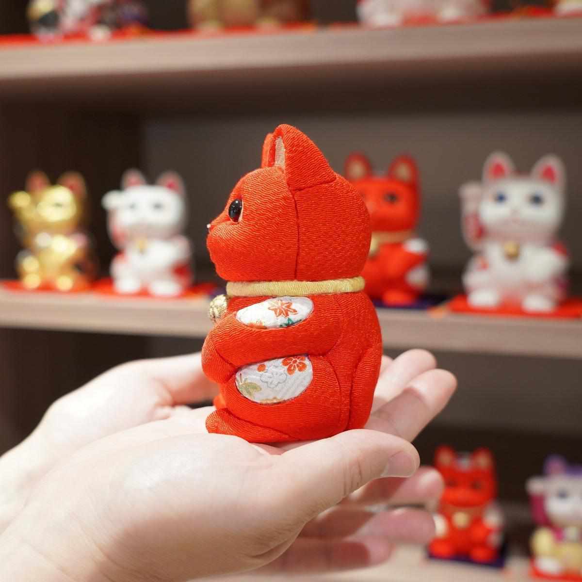 【招き猫】風水 (赤) 生命力 無病息災 | 江戸木目込み | 柿沼人形 - Image 17