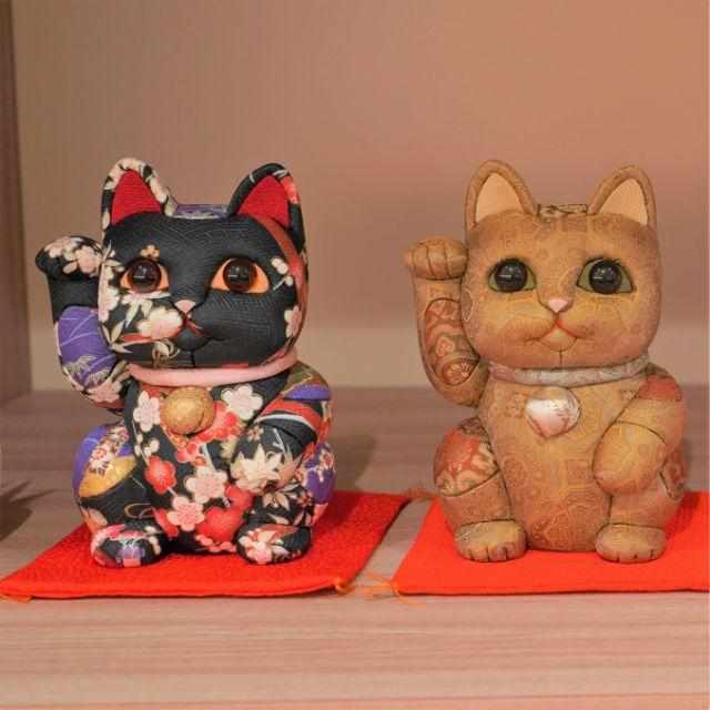 【招き猫】友禅 黒(特大) | 江戸木目込み | 柿沼人形 - Image 4