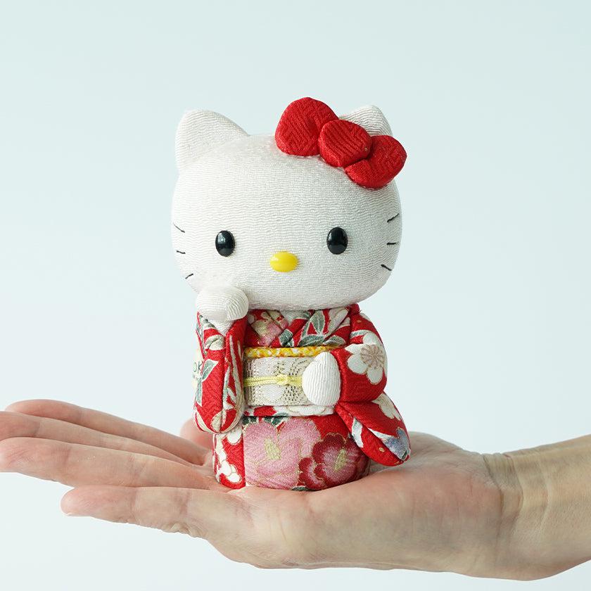 【招き猫】招きハローキティ (赤) | 江戸木目込み | 柿沼人形 - Image 5