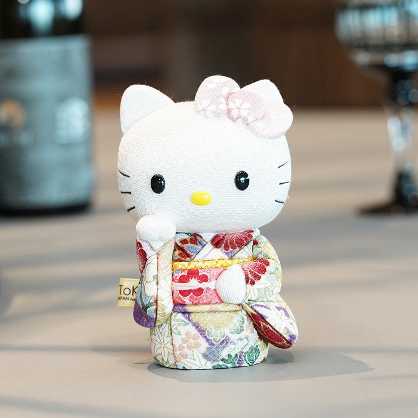 【招き猫】招きハローキティ (桃) | 江戸木目込み | 柿沼人形 - Image 2