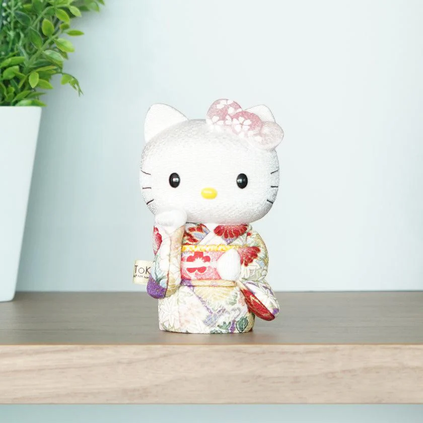 【招き猫】招きハローキティ (桃) | 江戸木目込み | 柿沼人形 - Image 4