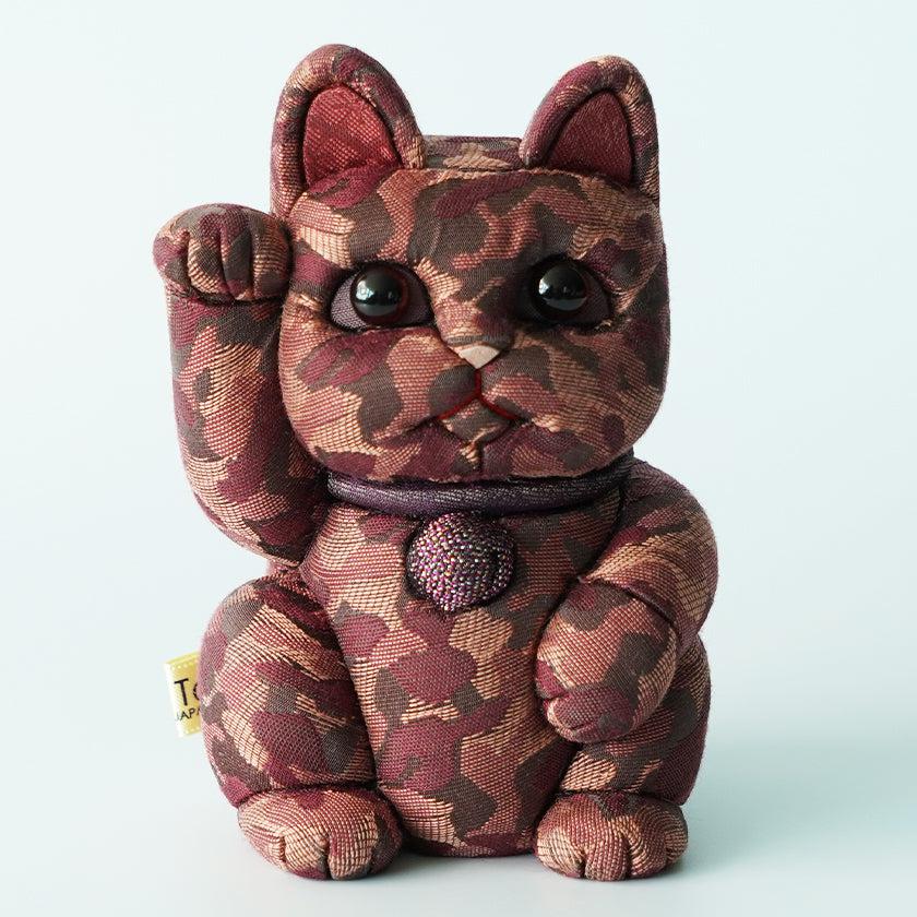 【招き猫】迷彩柄 (赤) M | 江戸木目込み | 柿沼人形 - Image 6