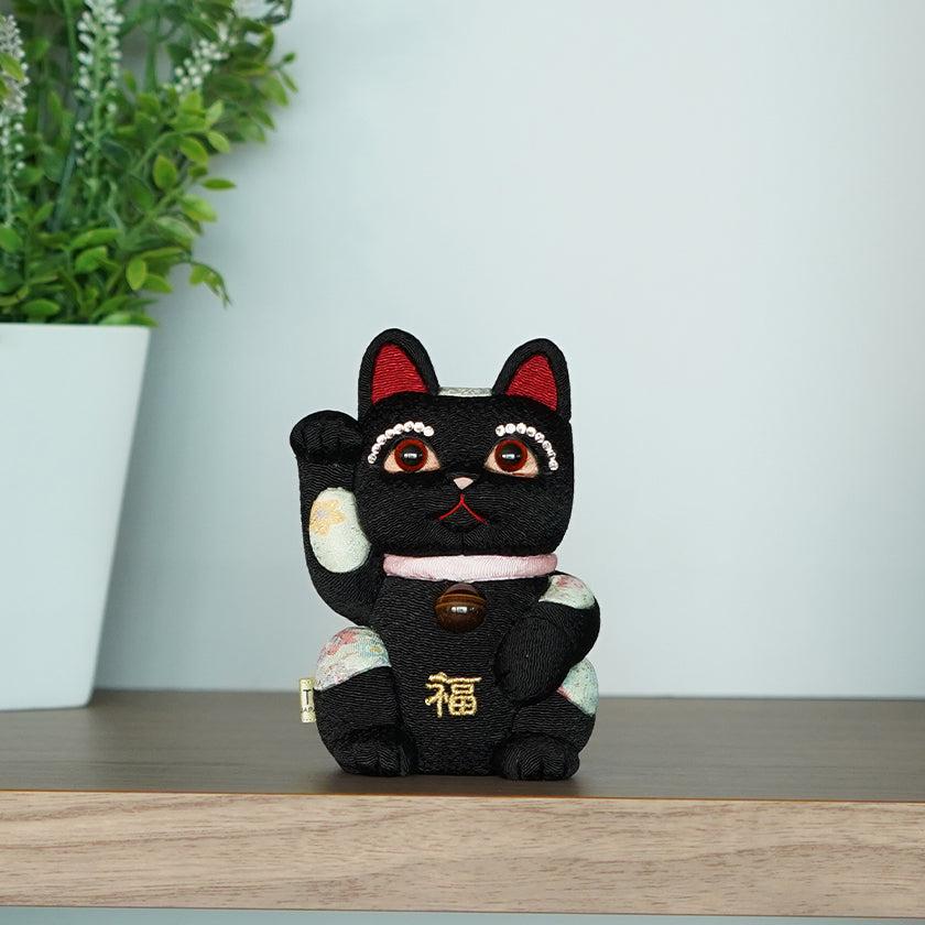 【招き猫】風水DX (黒) M | 江戸木目込み | 柿沼人形 - Image 3