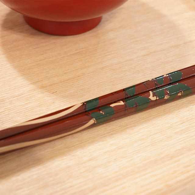 【箸】琳派×輪島塗 松 | 若狭塗 | 箸蔵まつかん - Image 3
