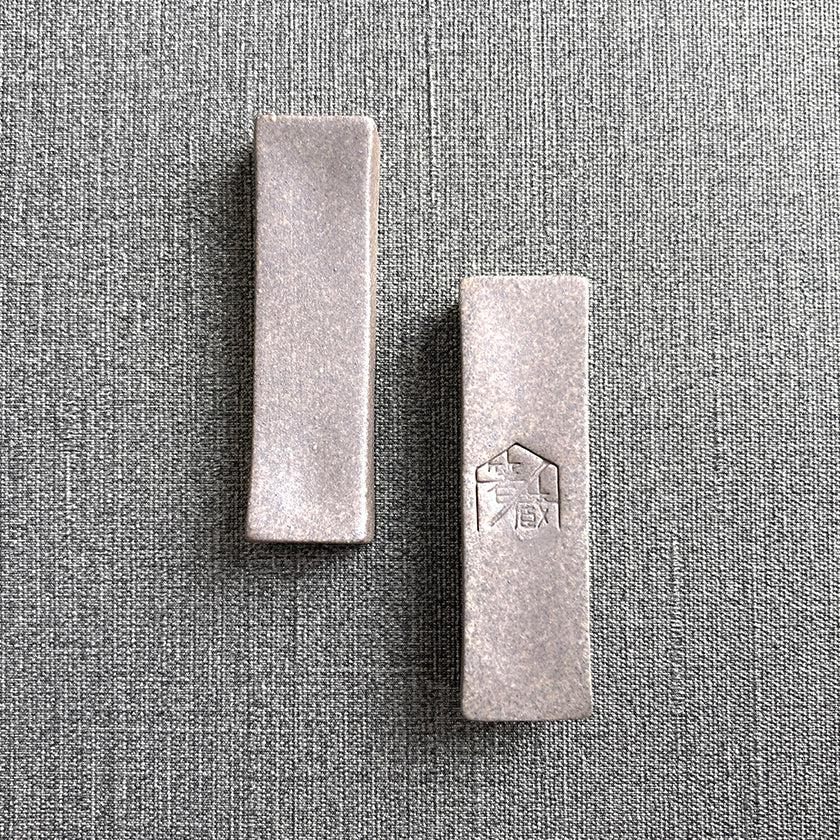 【夫婦箸】黒檀 四角 漆塗 箸置付 (21.5, 23.0cm) | 若狭の塗箸 | 箸蔵まつかん - Image 11