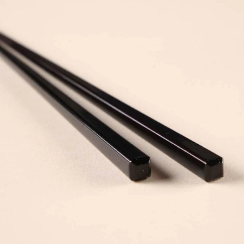 【夫婦箸】黒檀 四角 漆塗 箸置付 (21.5, 23.0cm) | 若狭の塗箸 | 箸蔵まつかん - Image 19