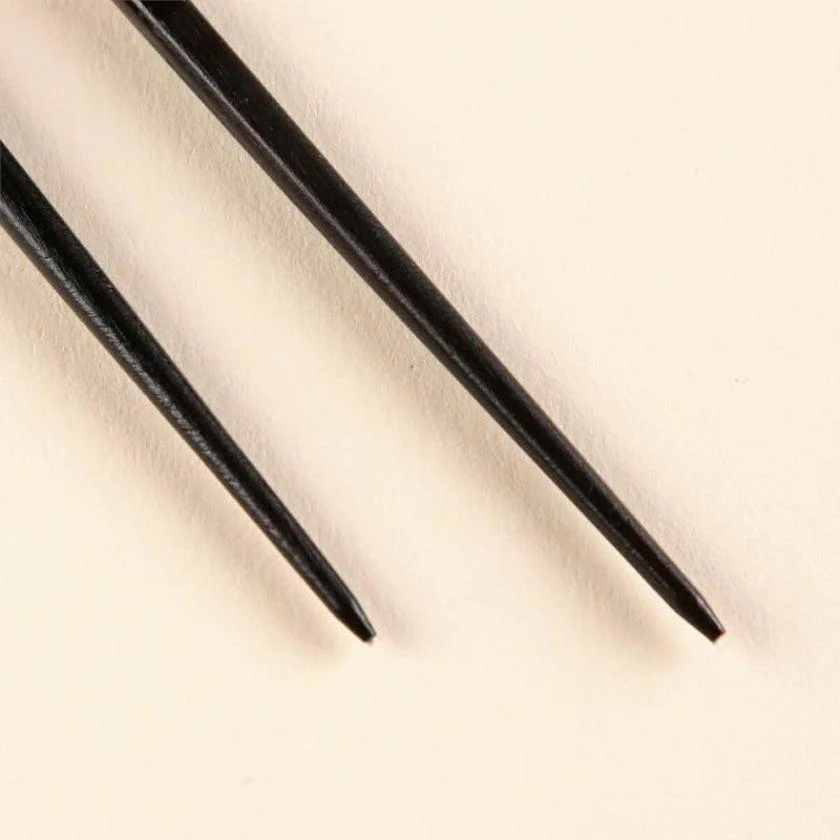 【夫婦箸】黒檀 四角 漆塗 箸置付 (21.5, 23.0cm) | 若狭の塗箸 | 箸蔵まつかん - Image 20