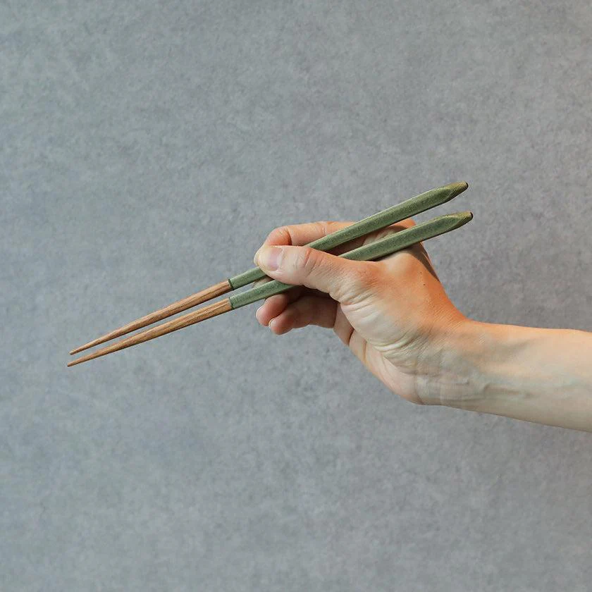 【箸】UTSUWATO 三角 23cm (食洗機対応) | 若狭の塗箸 | 箸蔵まつかん - Image 13