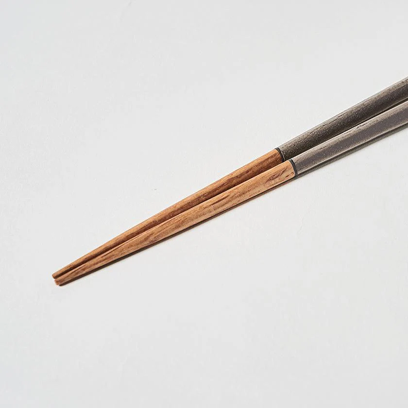 【箸】UTSUWATO 三角 23cm (食洗機対応) | 若狭の塗箸 | 箸蔵まつかん - Image 21