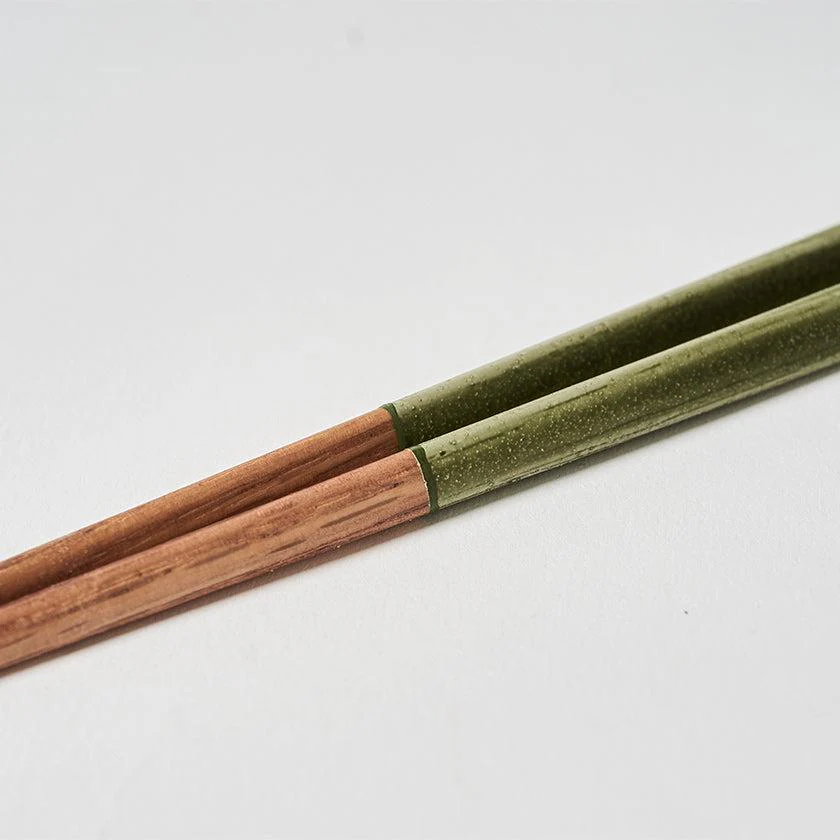 【箸】UTSUWATO 三角 23cm (食洗機対応) | 若狭の塗箸 | 箸蔵まつかん - Image 34