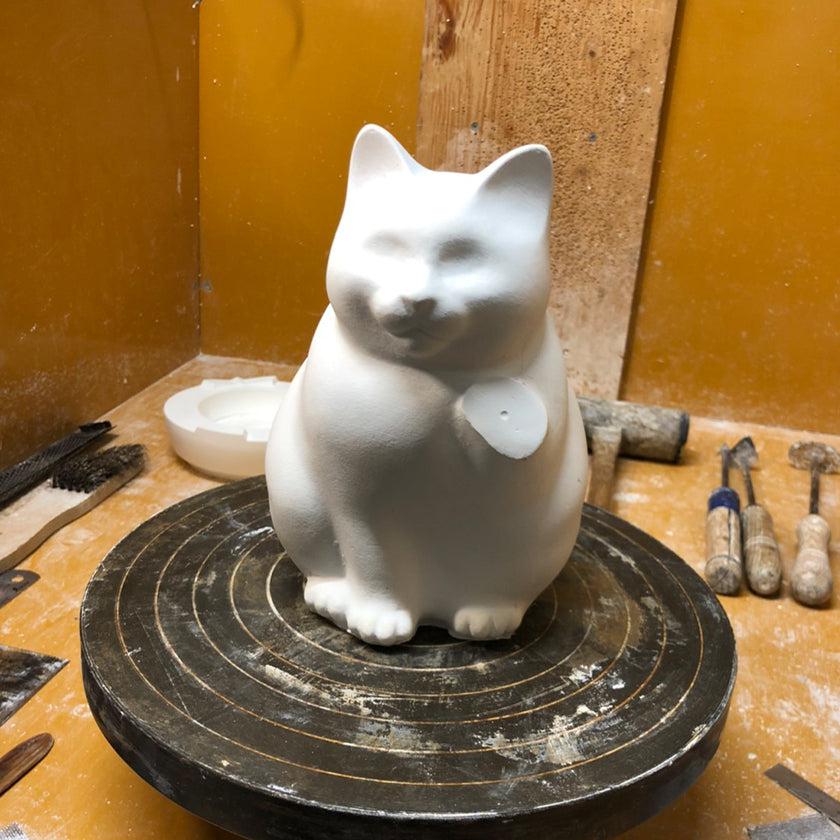 【招き猫】へそくりの招き猫 弍号 白丸 | 肥前吉田焼 | Kata Koto - Image 10