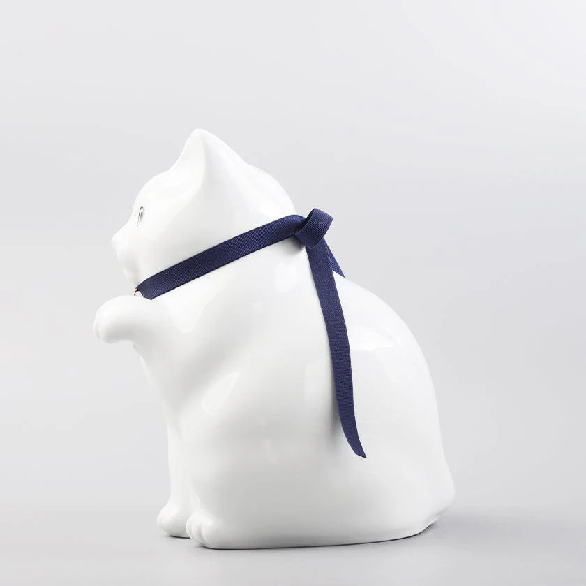 【招き猫】へそくりの招き猫 弍号 白丸 | 肥前吉田焼 | Kata Koto - Image 5