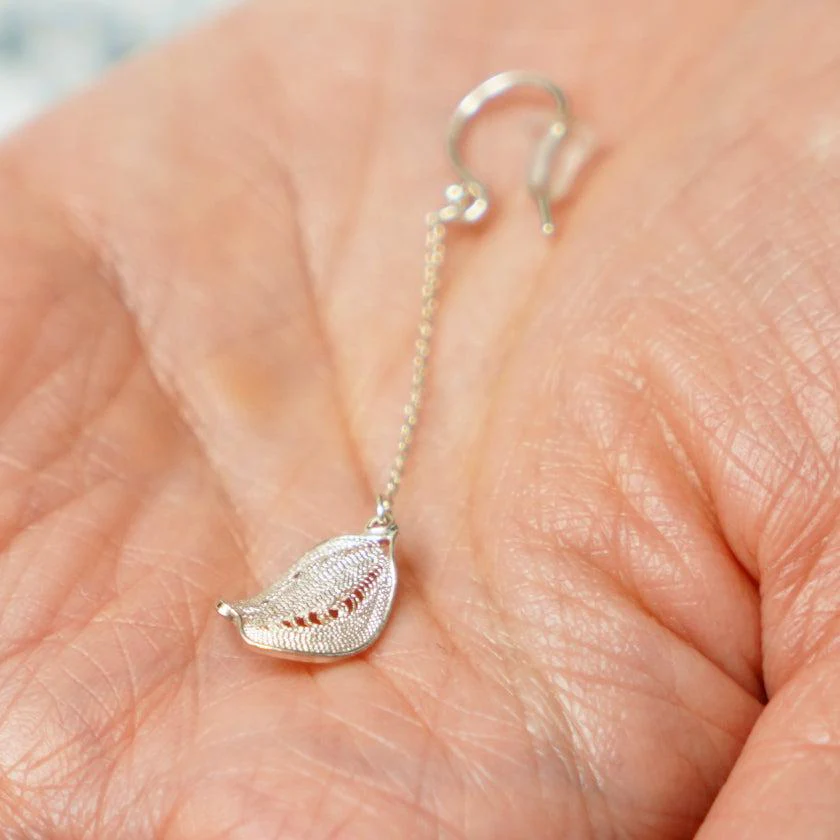 【ピアス】Cherry blossam drop (S) | 銀細工 | CHECOS - Image 5