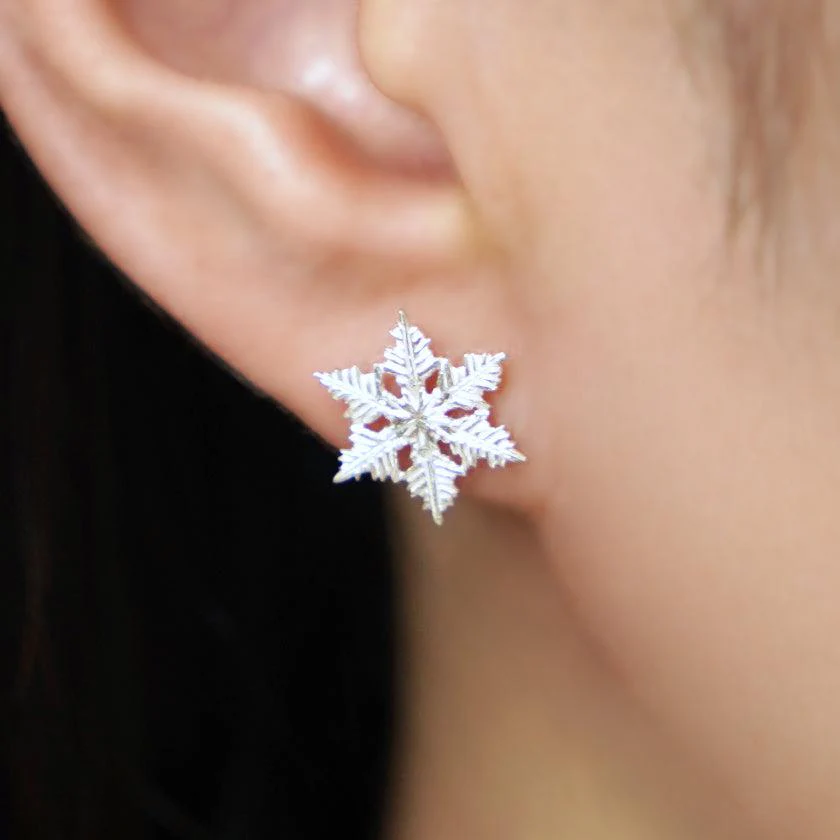 【ピアス】Snowflake | 銀細工 | CHECOS - Image 4
