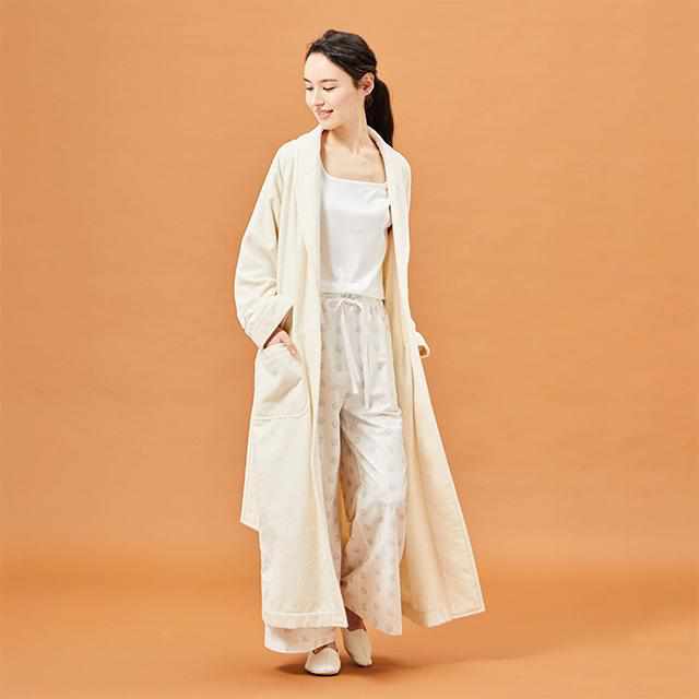 【ルームウェア】Foo Tokyo ナイトガウン ホワイトカシミヤ - Image 3