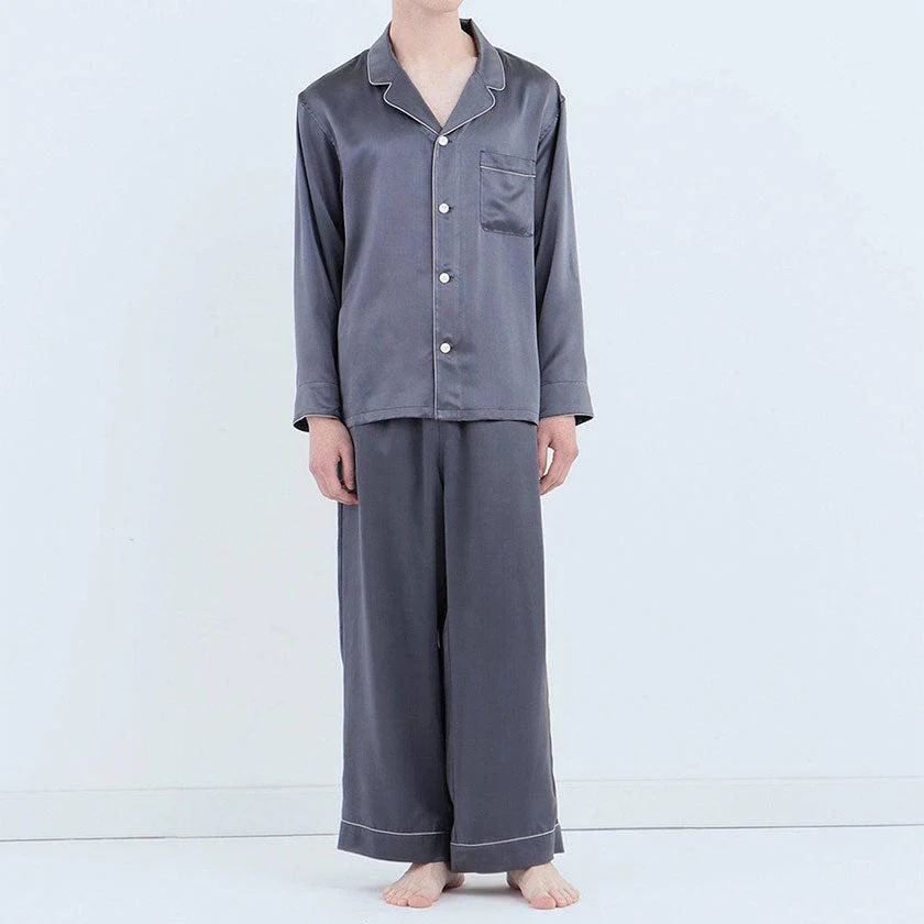【パジャマ】シルク チャコールグレー セットアップ | Foo Tokyo - Image 3