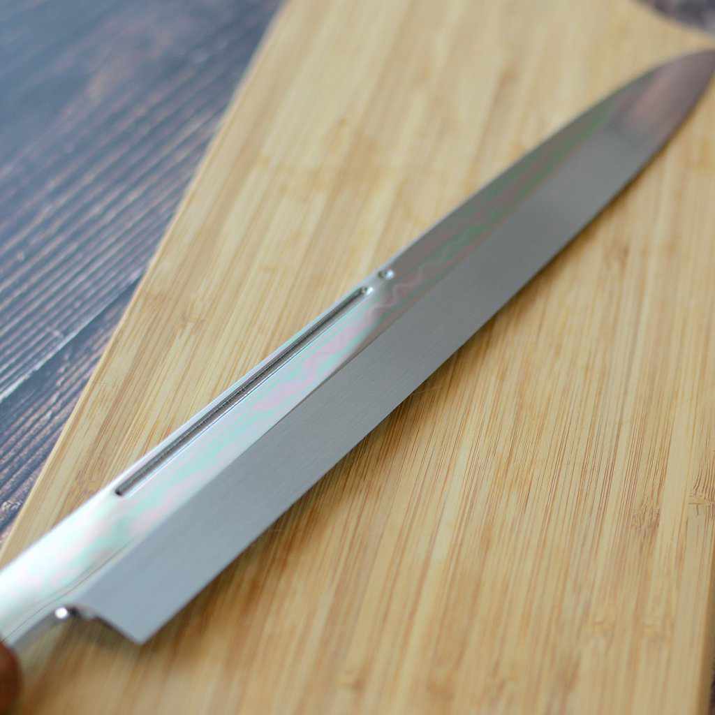 【柳刃包丁】300mm 白二鋼水焼本焼 鏡面波浮かし/樋入り 千本黒柿柄鞘仕様 | 堺刃物 | 郷右馬允義弘 - Image 9