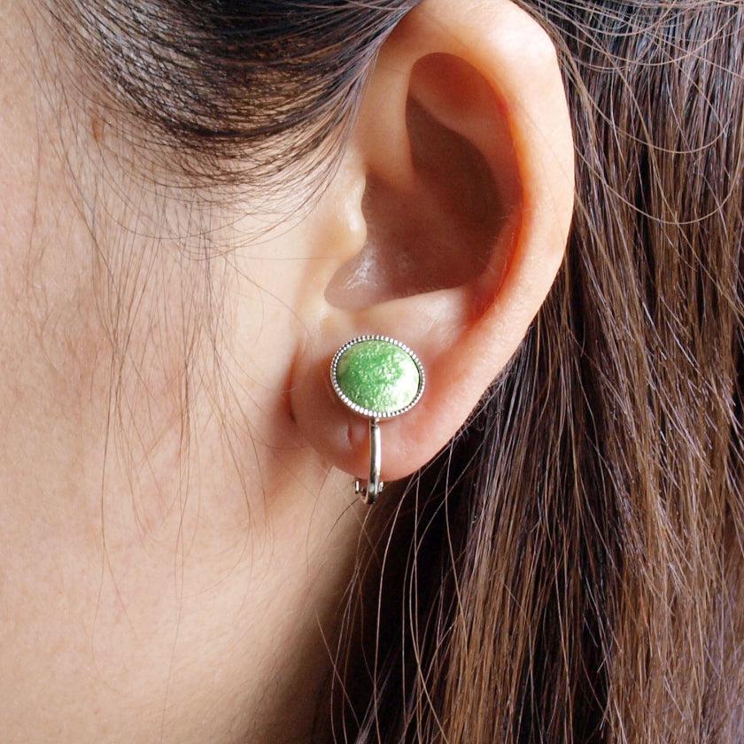 【イヤリング】丸10mm 透 (Suke) 全6色 | 無線銀貼七宝 - Image 3