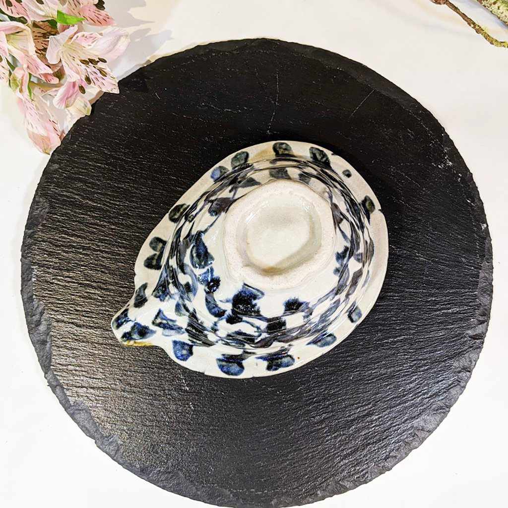 【美濃焼】マルモ加藤陶器 タコ唐草 片口小鉢 - Image 4