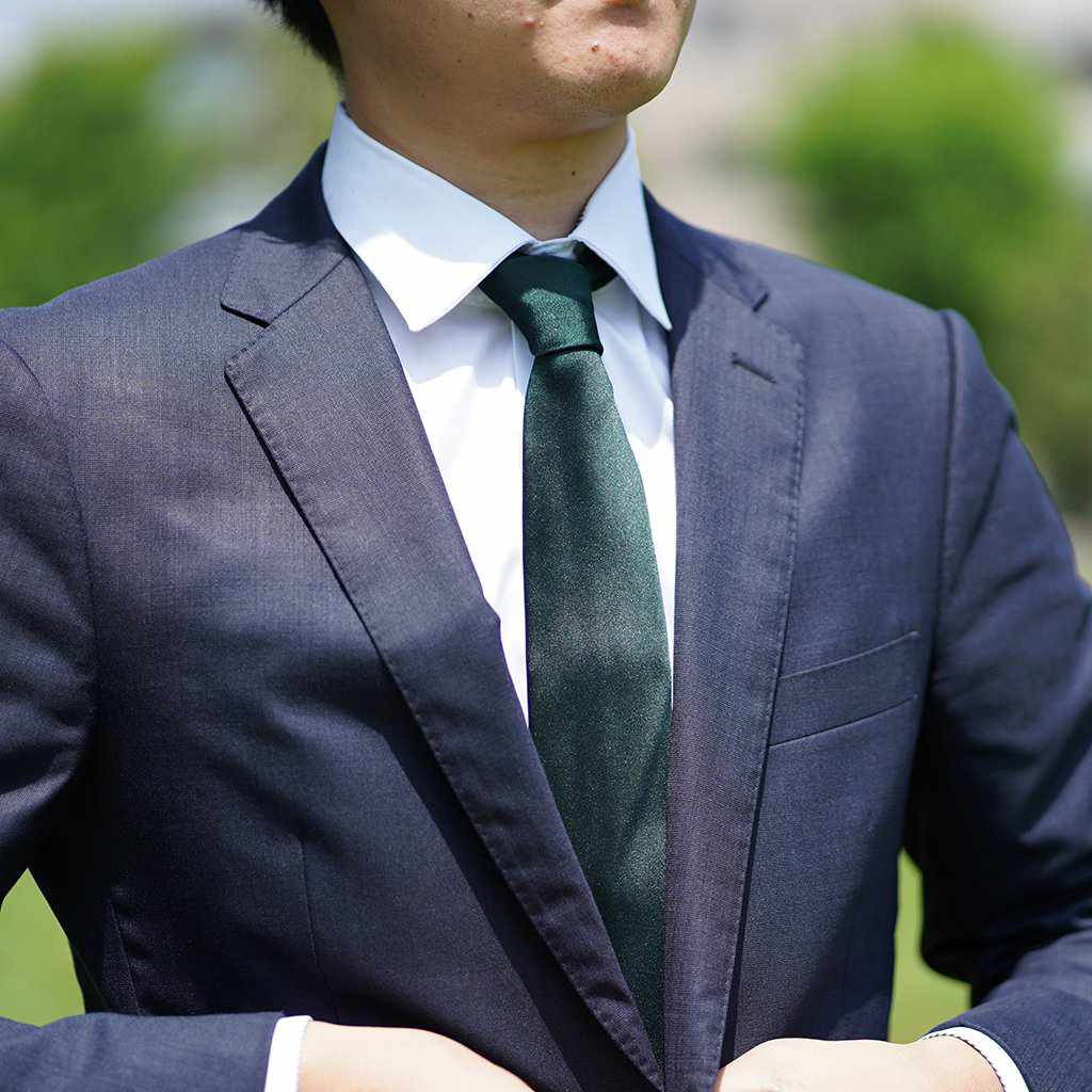 【ネクタイ】ダークグリーン 雅 33匁シルクサテン | 郡内織物 | 富士桜工房 - Image 5