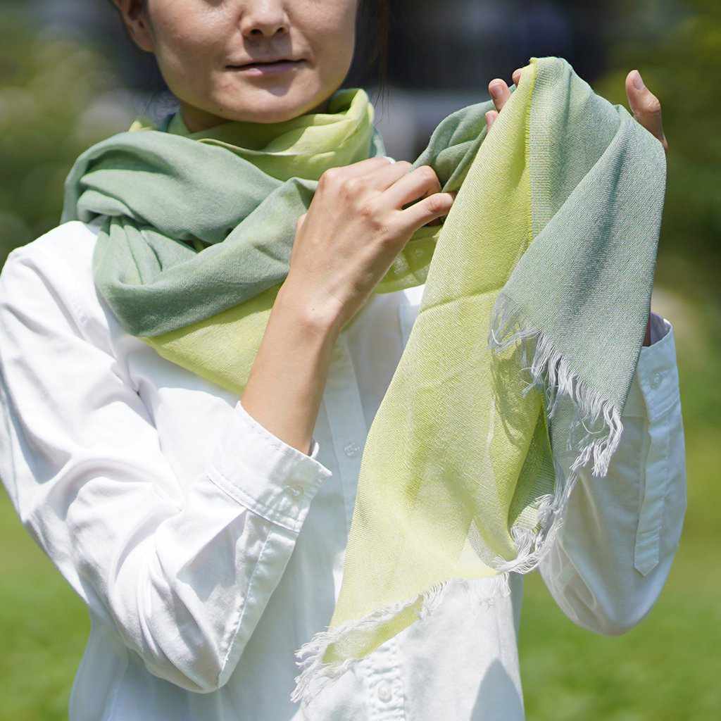 【ストール】KASANE 若草色 (スプリンググリーン×シトロン) | 郡内織物 | 富士桜工房 - Image 6