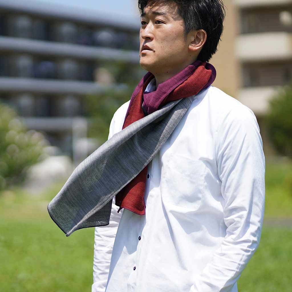 【ストール】やすらぎえりまき (シルバー×グレー×ダークレッド×パープル) | 郡内織物 | 富士桜工房 - Image 3