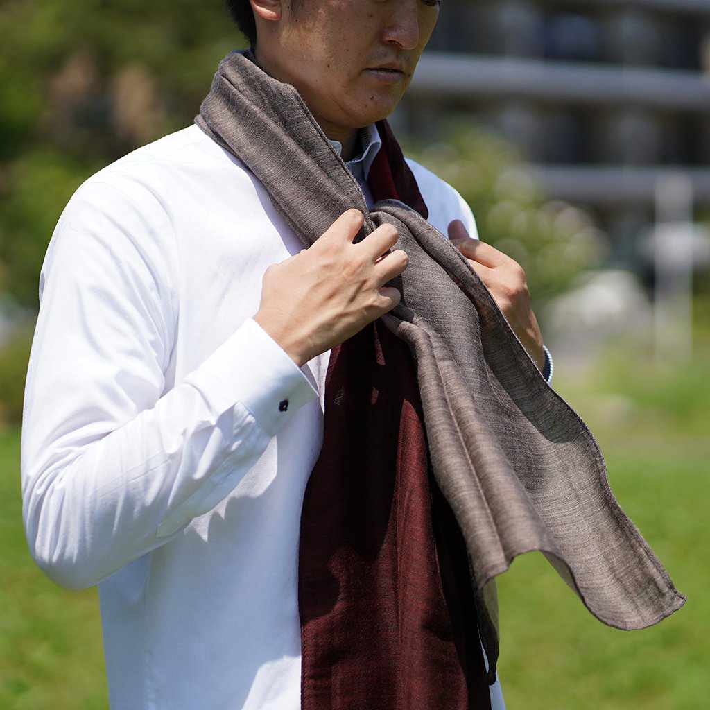【ストール】やすらぎえりまき (レッド×サンドベージュ×ワイン×ブラウン) | 郡内織物 | 富士桜工房 - Image 3