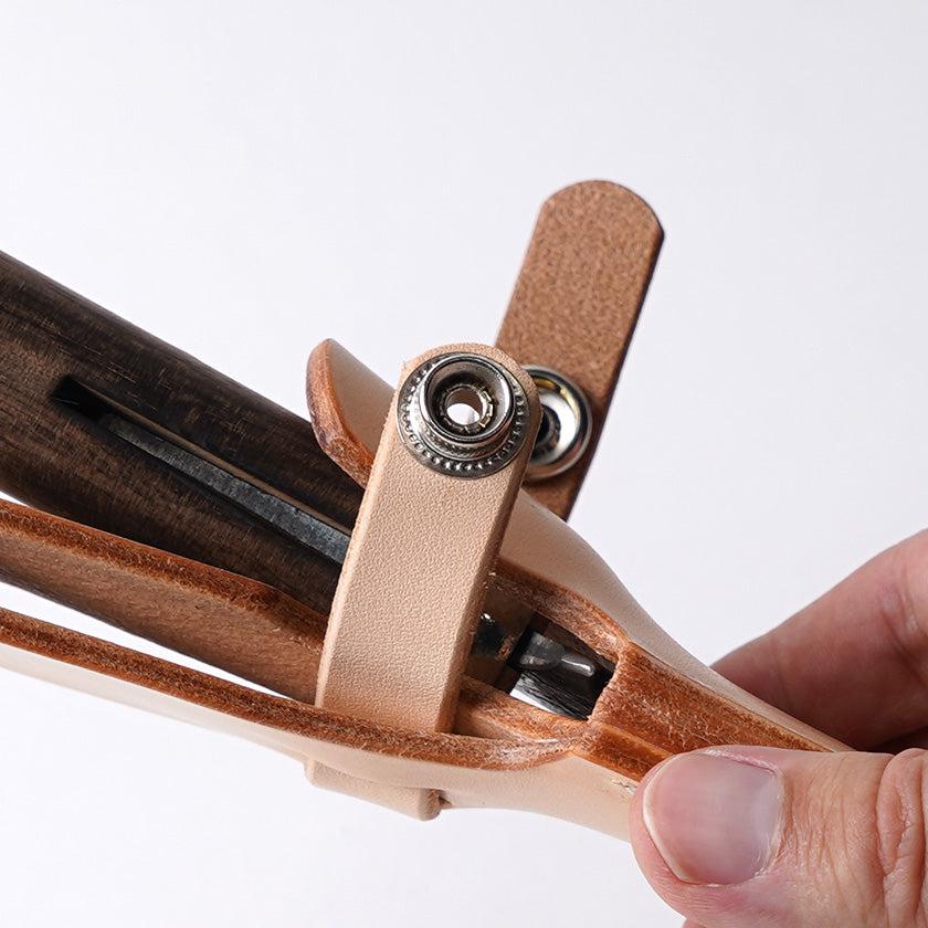 【シースナイフ】黒猪 岩井丈 作 古式鍛錬 静寂 (しじま) Custom Knife | 越前打刃物 | 鍛冶工房いわい - Image 16