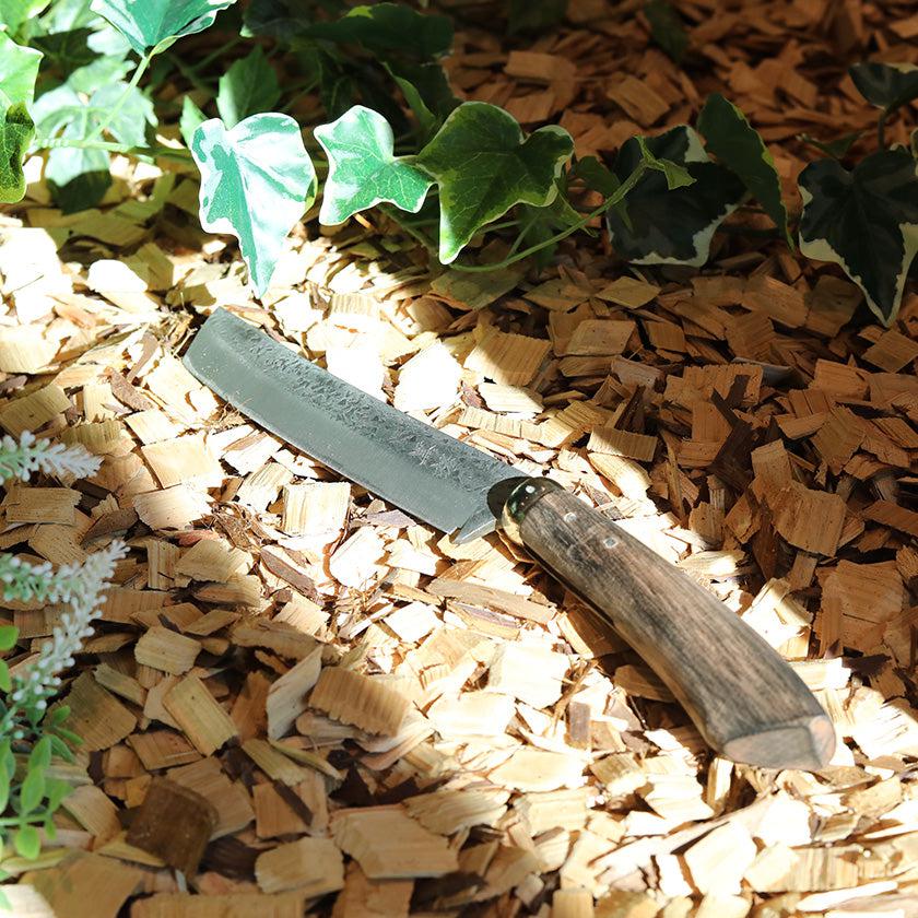 【キャンプナタ】黒猪 岩井丈 作 森閑(しんかん) Custom Knife | 越前打刃物 | 鍛冶工房いわい - Image 3