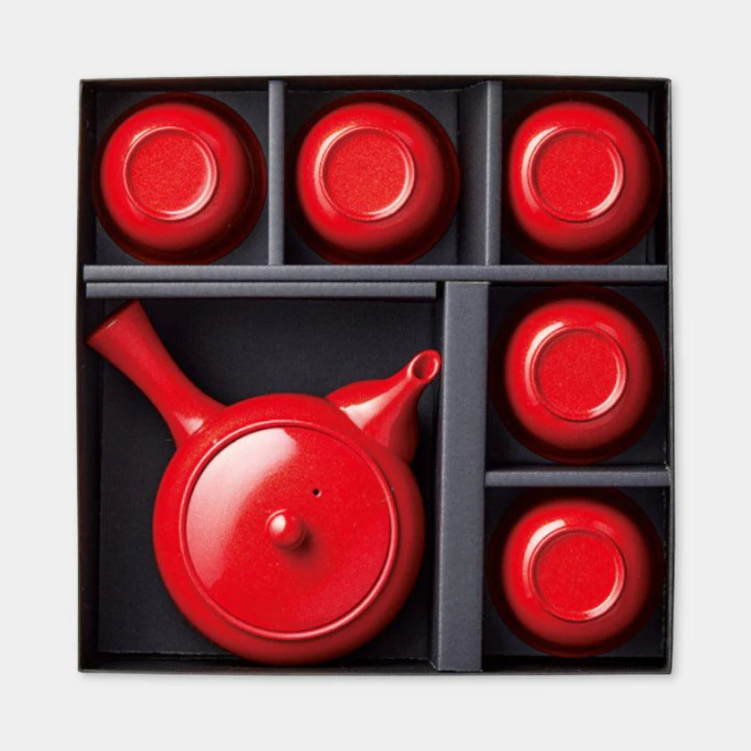 【茶器セット】漆赤ゴールド 急須煎茶揃 | 丸モ高木陶器 - Image 2