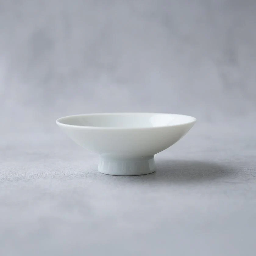 【平盃】温感 白 南天 | 美濃焼 | 丸モ高木陶器 - Image 4