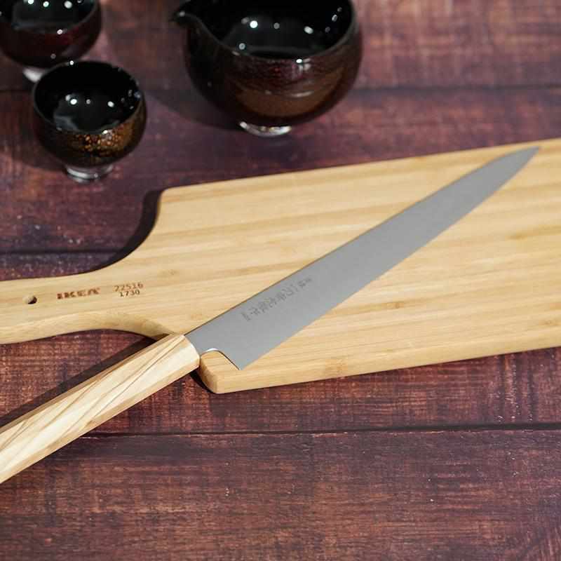 【筋引包丁】INOX スウェーデン鋼 (両刃) オリーブウッド八角柄 270mm｜BECOSオリジナル | 堺打刃物｜一刀斎虎徹 - Image 5