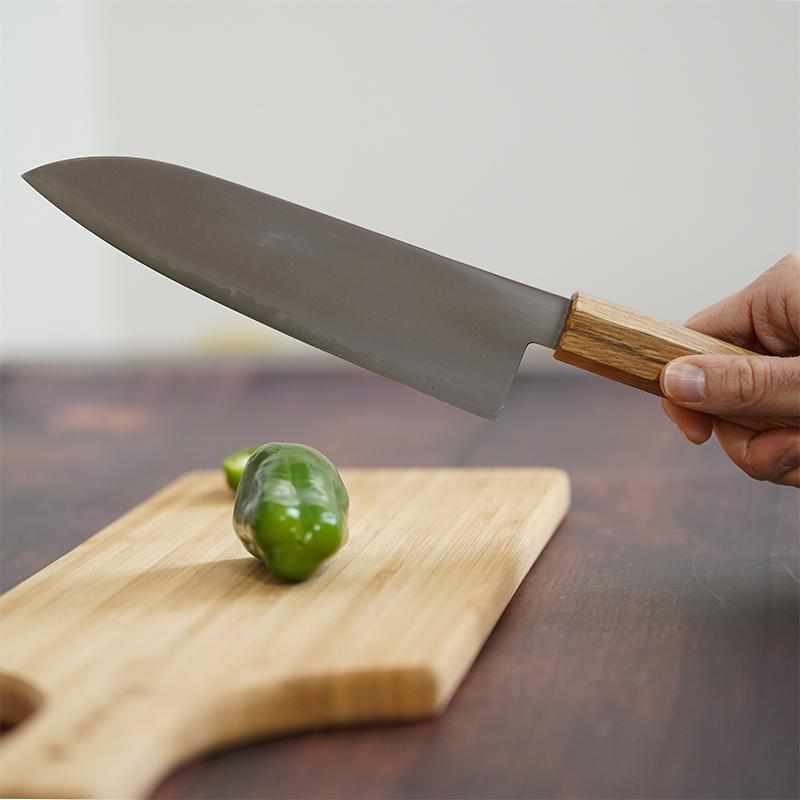 【三徳包丁】粉末ハイス鋼スーパーゴールド(SG2) (両刃) 樫八角柄 180mm｜BECOSオリジナル | 関の刃物｜一刀斎虎徹 - Image 4