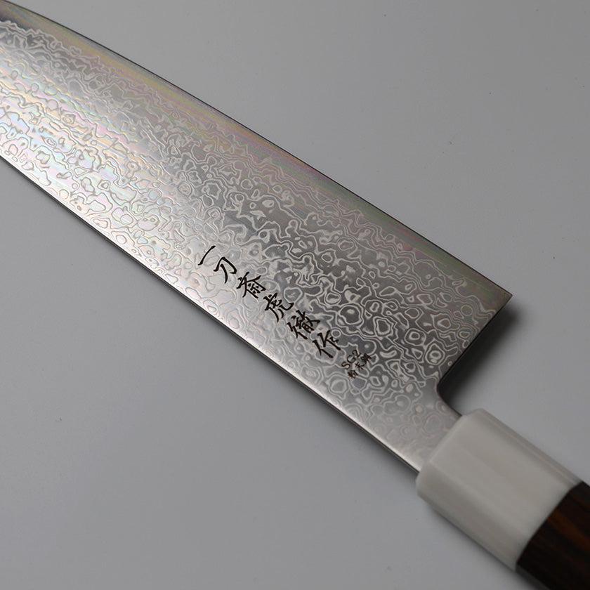 【三徳包丁】粉末ハイスSG2 ダマスカス 縞黒檀八角人工大理石口輪 180  | 堺打刃物｜一刀斎虎徹 - Image 5