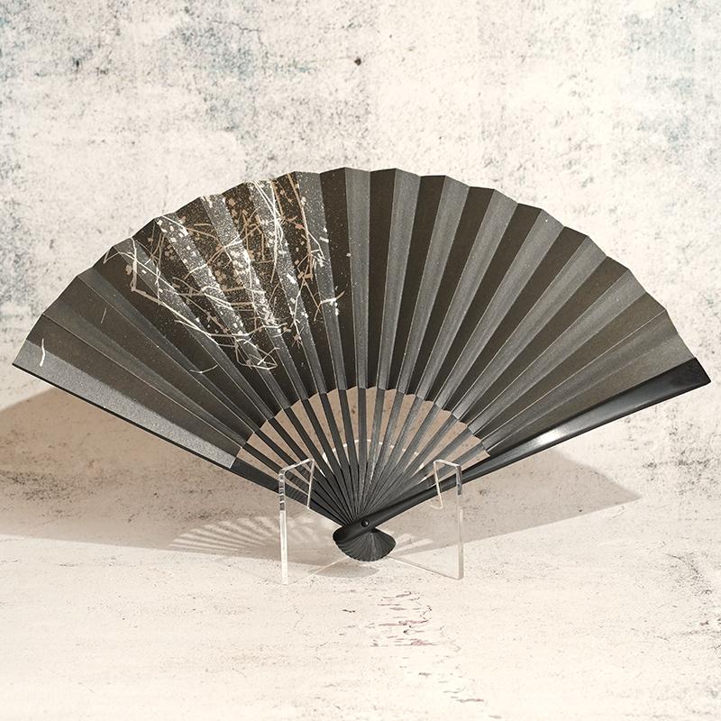 【扇子】箔図 image2 黒骨 7寸 | 京扇子 | 米原康人 - Image 6