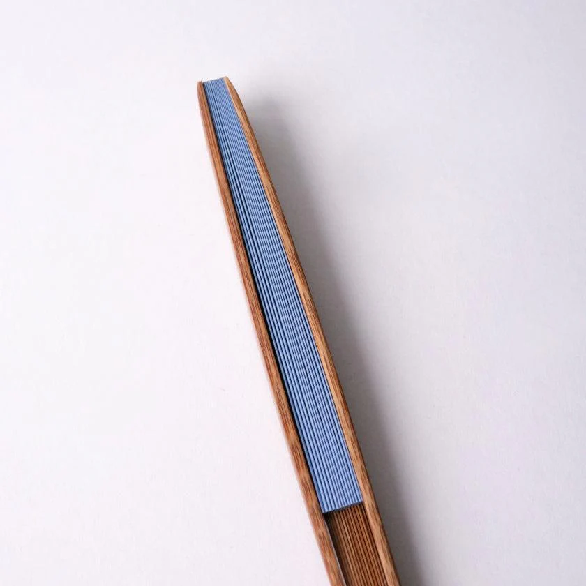 【扇子】箔彩 ブルー  6.5寸 | 京扇子 | 米原康人 - Image 6