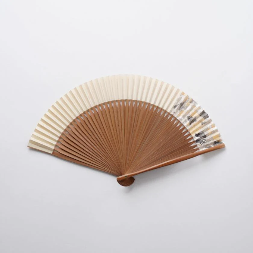 【扇子】箔彩 ベージュ 短地 6.5寸 | 京扇子 | 米原康人 - Image 2