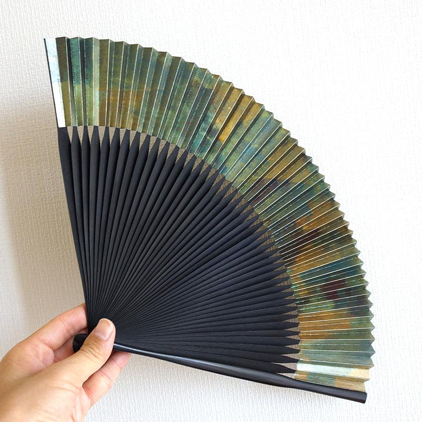 【扇子】燻 短地 7.5寸 pattern斑 | 京扇子 | 米原康人 - Image 6
