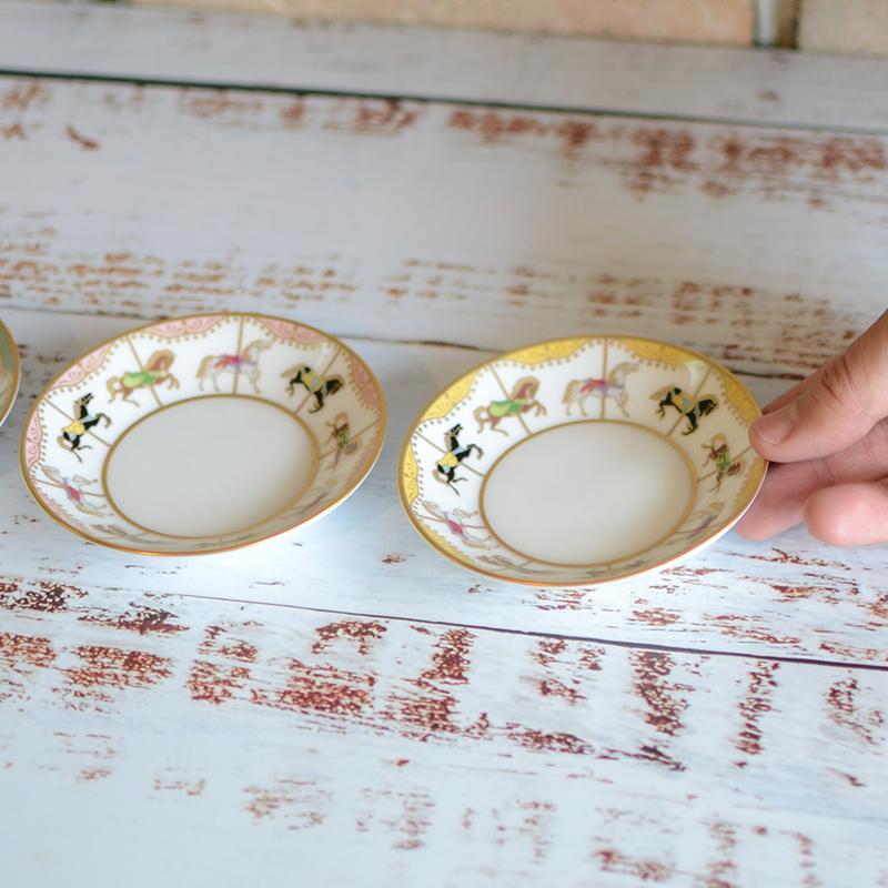 【磁器】大倉陶園 「うまくゆく 回転木馬」 10cmミニディッシュ（3色セット） - Image 4
