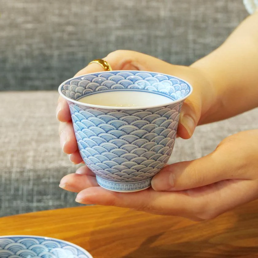 【湯呑み】そり仙茶 (2ヶ) 平戸青海波 | 三川内焼 | 平戸松山窯 - Image 12