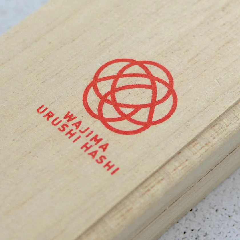 【輪島うるし箸 】橋本幸作漆器店 手彫り沈金箸 寿 青海波 (2膳, 名入れ可) - Image 13