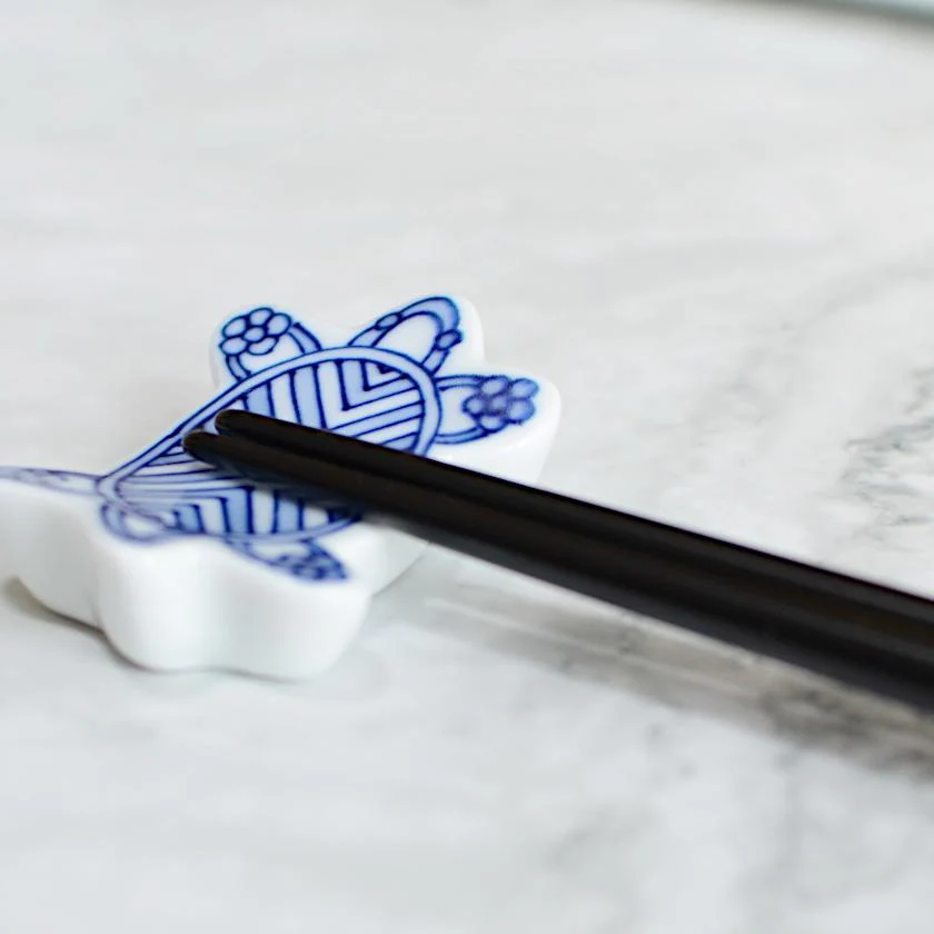 【輪島うるし箸 】橋本幸作漆器店 手彫り沈金箸 寿 青海波 (2膳, 名入れ可) - Image 7