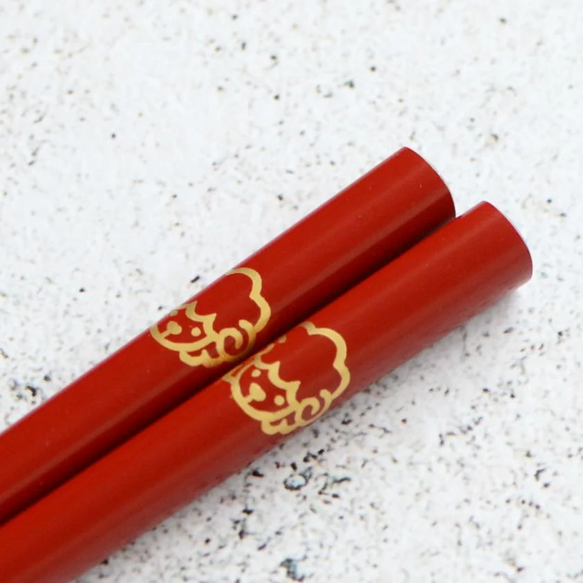 【輪島うるし箸 】橋本幸作漆器店 干支 こども箸 ひつじ 朱 (1膳, 名入れ可) - Image 3