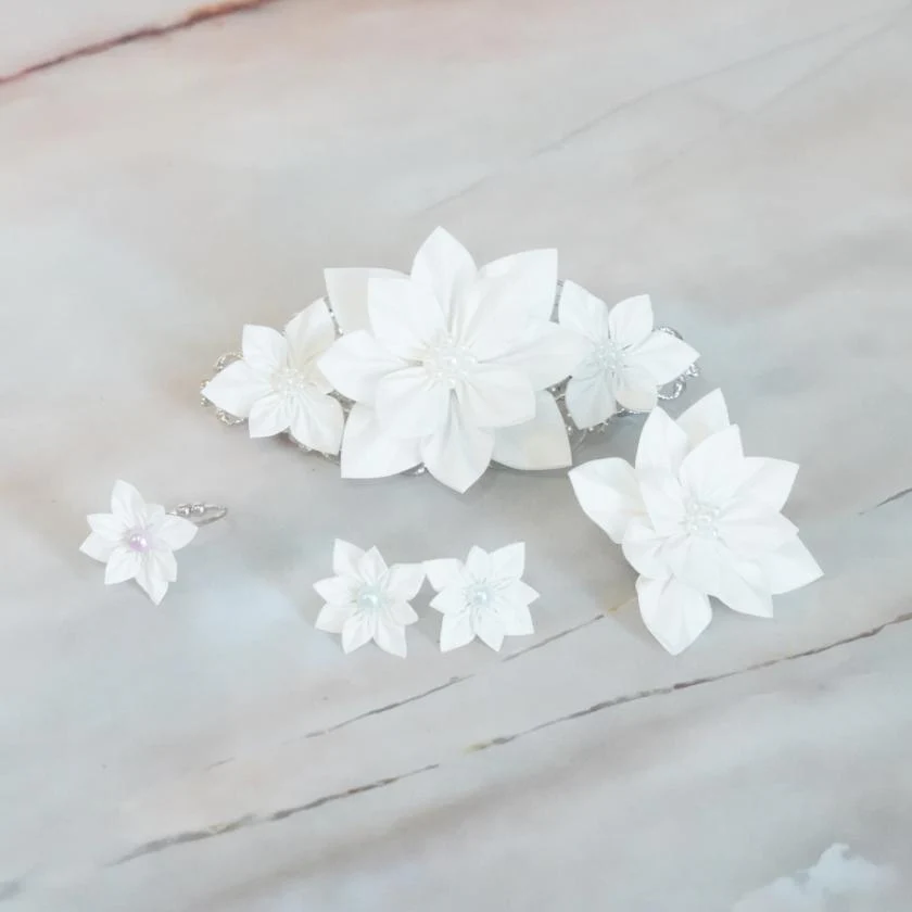 【アクセサリー】純白 (バレッタ、ブローチ、ピアス、リング 4点セット ) | つまみ細工 - Image 15