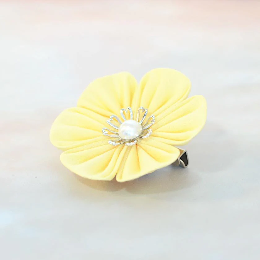 【アクセサリー】イエロー (ハットピンブローチ、ブローチ、ノンホールピアス、ヘアクリップ 4点セット ) | つまみ細工 - Image 7