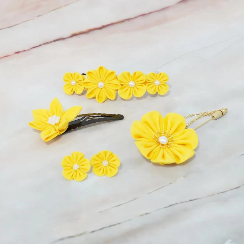 【アクセサリー】ゴールデンイエロー (バレッタ、ハットピンブローチ、ピアス、ヘアピン 4点セット ) | つまみ細工 - Image 14