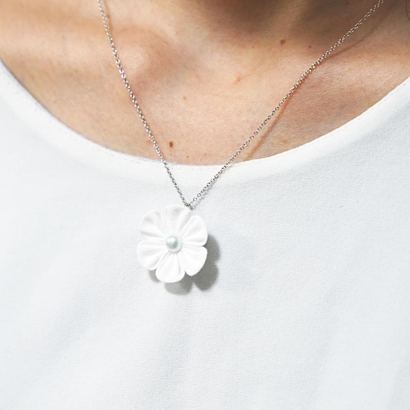 【アクセサリー】コットン (バレッタ、ヘアクリップ、ブローチ、ペンダント 4点セット ) | つまみ細工 - Image 5