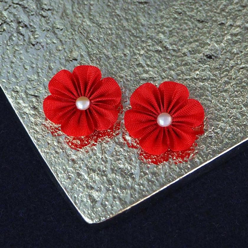【ピアス】クロースフラワー 掻練 (かいねり) | つまみ細工 - Image 9